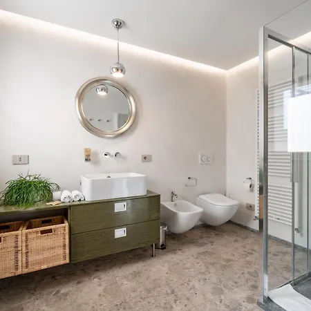 Villa Sunset - Luxury With Pool & Large Private Garden And Parking, Few Steps From The Beach, Ideal For Singles, Couples And A Family