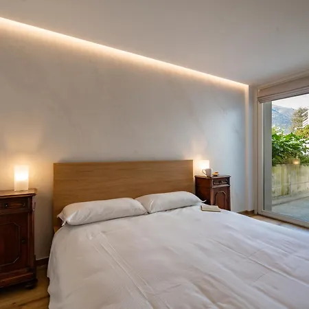 Sunset - Luxury With Pool & Large Private Garden And Parking, Few Steps From The Beach, Ideal For Singles, Couples And A Family Villa Dervio