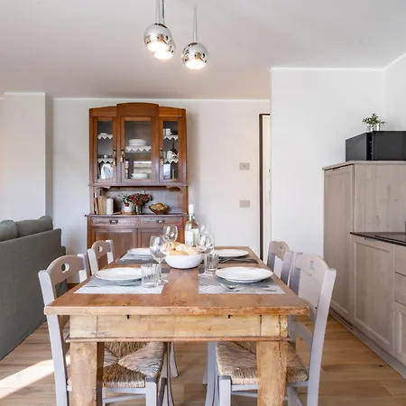 Villa Sunset - Luxury With Pool & Large Private Garden And Parking, Few Steps From The Beach, Ideal For Singles, Couples And A Family *