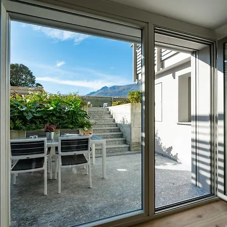 Sunset - Luxury With Pool & Large Private Garden And Parking, Few Steps From The Beach, Ideal For Singles, Couples And A Family * Dervio