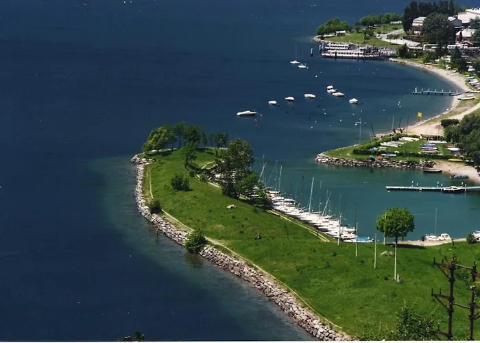 Sunset - Luxury With Pool & Large Private Garden And Parking, Few Steps From The Beach, Ideal For Singles, Couples And A Family *