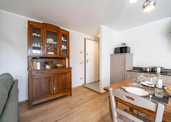 Sunset - Luxury With Pool & Large Private Garden And Parking, Few Steps From The Beach, Ideal For Singles, Couples And A Family Villa Dervio