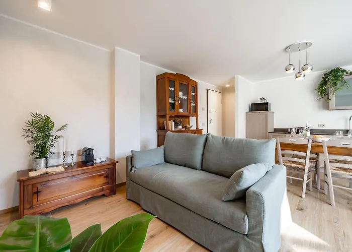 Sunset - Luxury With Pool & Large Private Garden And Parking, Few Steps From The Beach, Ideal For Singles, Couples And A Family Villa