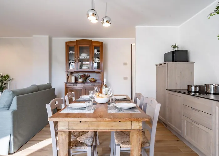 Villa Sunset - Luxury With Pool & Large Private Garden And Parking, Few Steps From The Beach, Ideal For Singles, Couples And A Family *